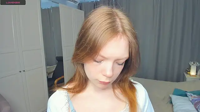 LavenderMitten online show from 11, 6, 2026