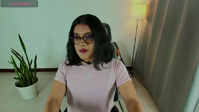 succubus Vitta online show from 10, 6, 2026
