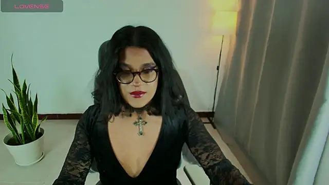 succubus Vitta online show from 13, 6, 2026