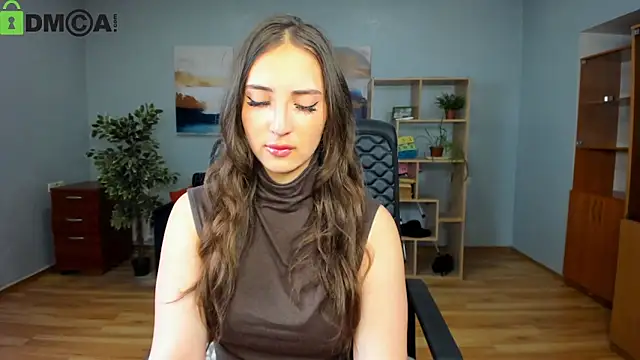 Effy Royse online show from 3, 6, 2026