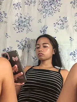 Asianpinay Skinny1818 online show from 9, 6, 2026