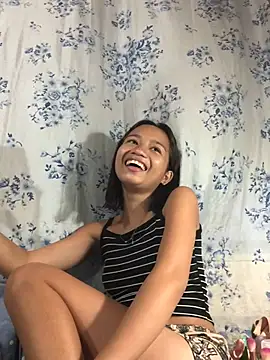 Asianpinay Skinny1818 online show from 17, 6, 2026