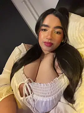 Snapshot of Mayaslow chatting on 21, 5, 2026 Mayaslow online show from 21, 5, 2026