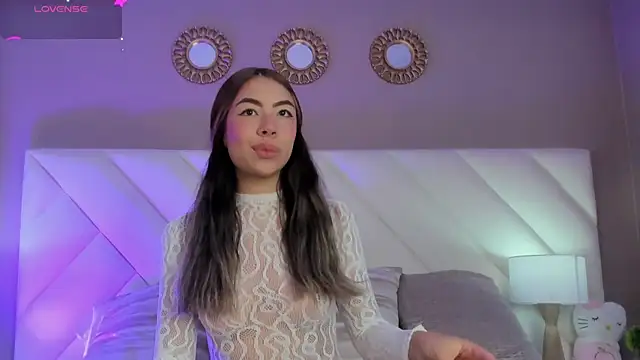 Snapshot of ValeryGomezz chatting on 6, 6, 2026 ValeryGomezz online show from 6, 6, 2026