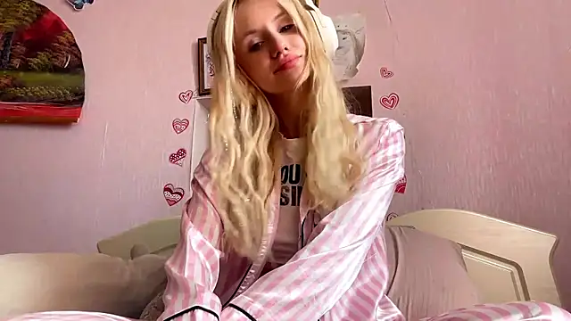 MelissaZaria online show from 19, 6, 2026