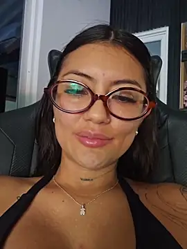 Snapshot of Roma_xxx chatting on 9, 5, 2026 Roma xxx online show from 9, 5, 2026