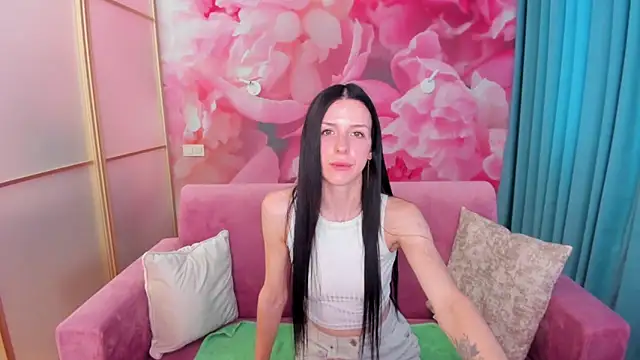 NoirDiva online show from 17, 6, 2026