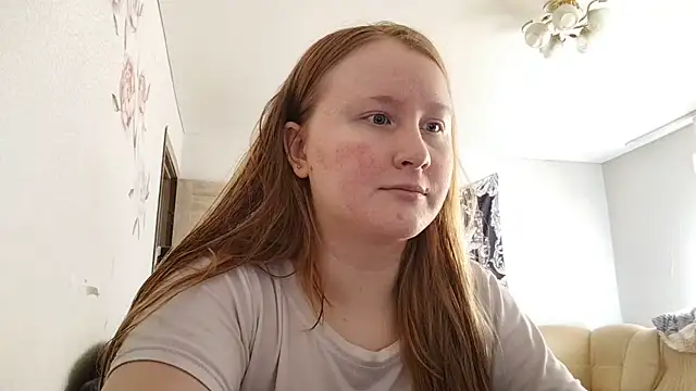 AnikaLipps online show from 6, 6, 2026