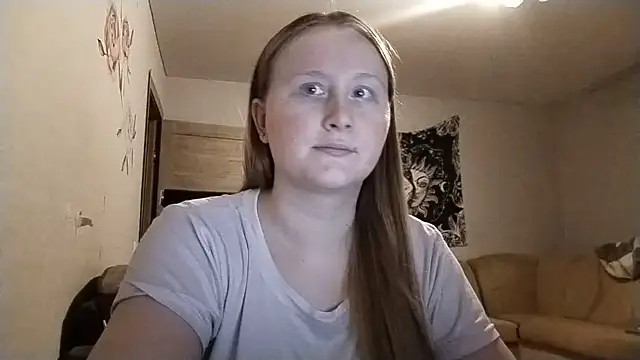 AnikaLipps online show from 8, 6, 2026