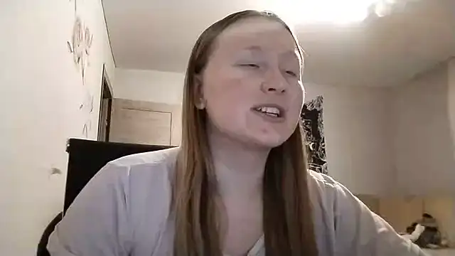 AnikaLipps online show from 10, 6, 2026