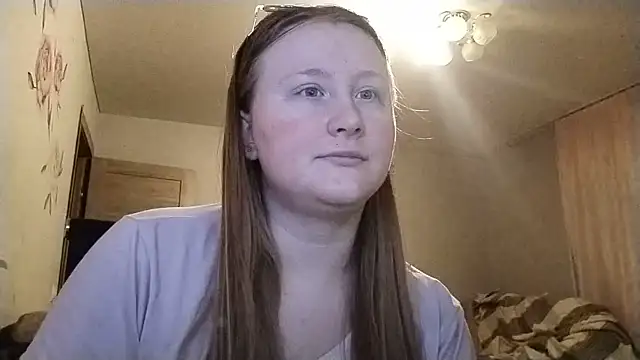 AnikaLipps online show from 11, 6, 2026