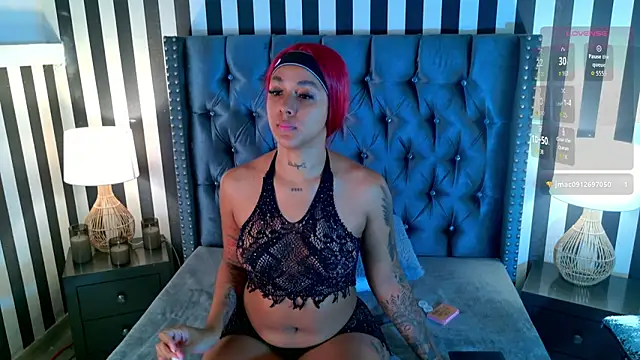 Kinsleybrown online show from 12, 6, 2026