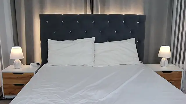 VikkyVonn online show from 19, 6, 2026