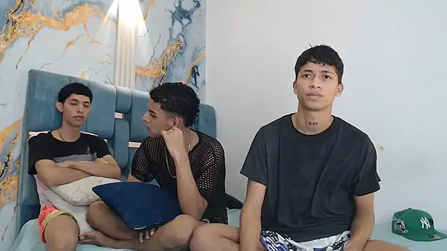 Snapshot of GOLD_BOYS chatting on 14, 3, 2026 GOLD BOYS online show from 14, 3, 2026