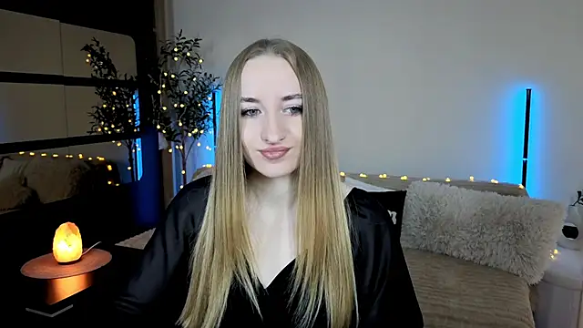 Oxy Foxie online show from 20, 5, 2026