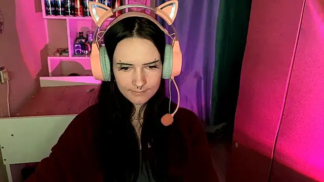 MabelDefina online show from 18, 6, 2026