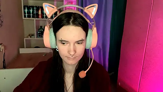 MabelDefina online show from 20, 6, 2026