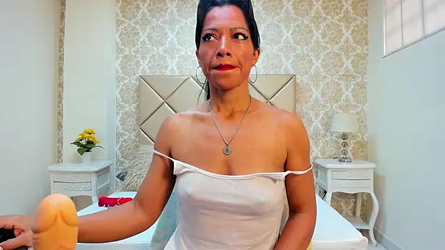 FernandaAvilax online show from 14, 6, 2026