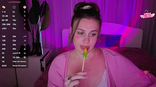 Milana Monroe online show from 21, 6, 2026