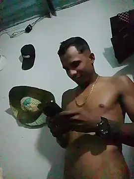 blackhot22c online show from 15, 6, 2026