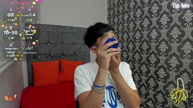 Little Twink19x online show from 14, 6, 2026