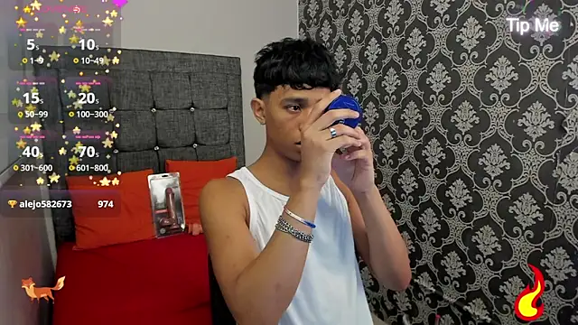 Little Twink19x online show from 20, 6, 2026