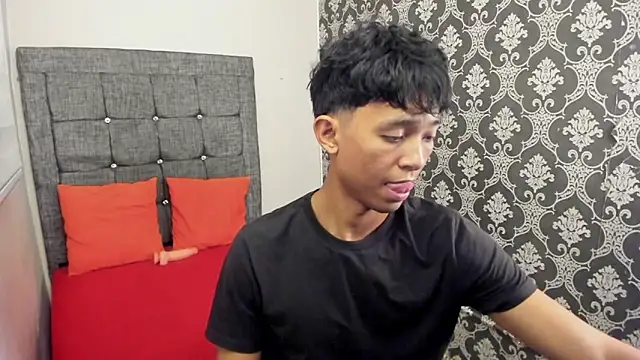 Little Twink19x online show from 21, 6, 2026