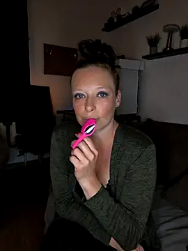 ZaramourXMrX online show from 12, 5, 2026
