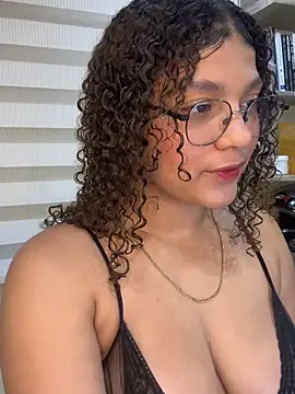 KendyLove  online show from 17, 6, 2026