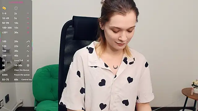 CleopatraHabibi online show from 14, 6, 2026