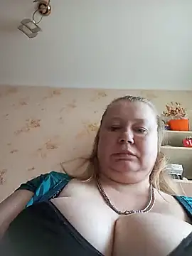 KiraStanton online show from 7, 6, 2026