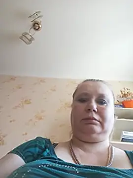 KiraStanton online show from 8, 6, 2026