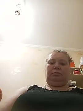 KiraStanton online show from 10, 6, 2026
