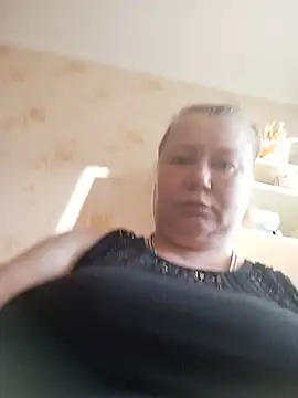 KiraStanton online show from 14, 6, 2026