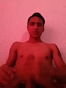 reyesx4 online show from 18, 6, 2026
