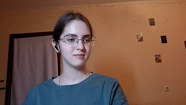 Snapshot of Katelemon chatting on 3, 6, 2026 Katelemon online show from 3, 6, 2026