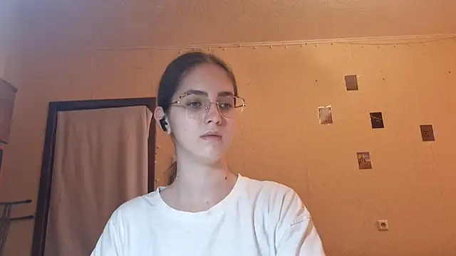 Snapshot of Katelemon chatting on 22, 6, 2026 Katelemon online show from 22, 6, 2026