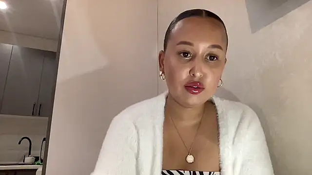 Dana 005 online show from 9, 6, 2026