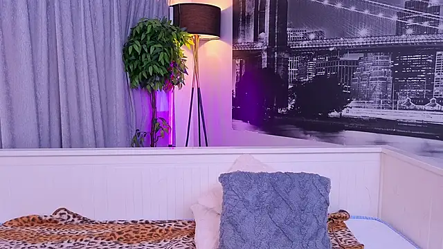 JulyMilky online show from 13, 6, 2026
