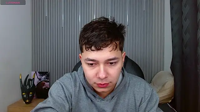 Julian Smith21 online show from 21, 6, 2026