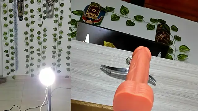 bella  funny online show from 1, 6, 2026