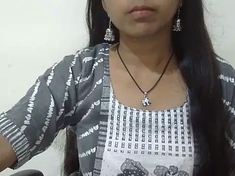 cute momo love online show from 12, 6, 2026