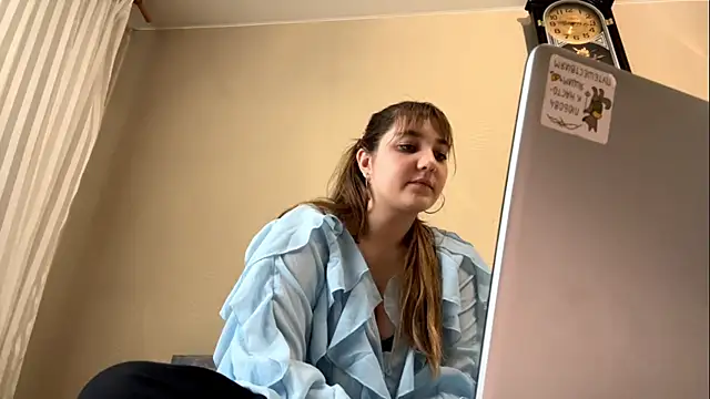 JanineThielman online show from 17, 6, 2026