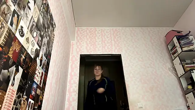 JanineThielman online show from 22, 6, 2026