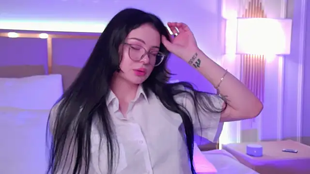 CindyMil online show from 21, 6, 2026