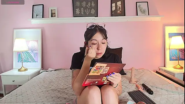 Abigailladyy online show from 10, 6, 2026