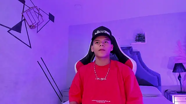 DylanRoyce  online show from 2, 6, 2026