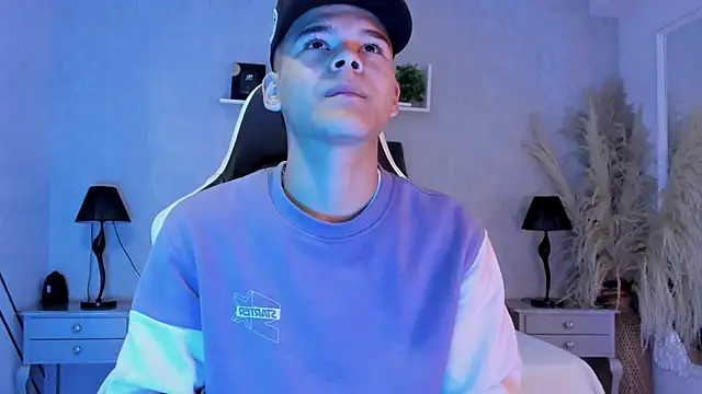DylanRoyce  online show from 5, 6, 2026