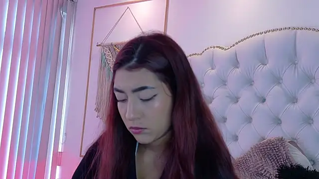 Sara funy online show from 8, 6, 2026