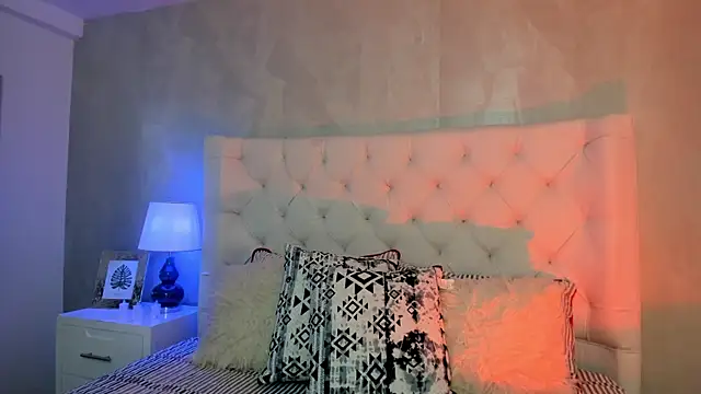 Snapshot of Ivi_jones_ chatting on 31, 3, 2026 Ivi jones online show from 31, 3, 2026